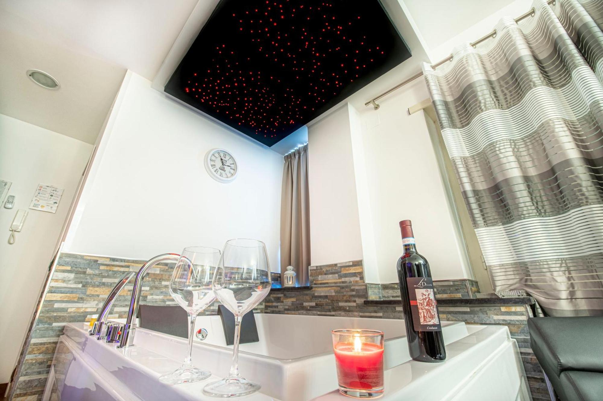 Virtus Prestige - Rooms & Apartments Roma Cameră foto